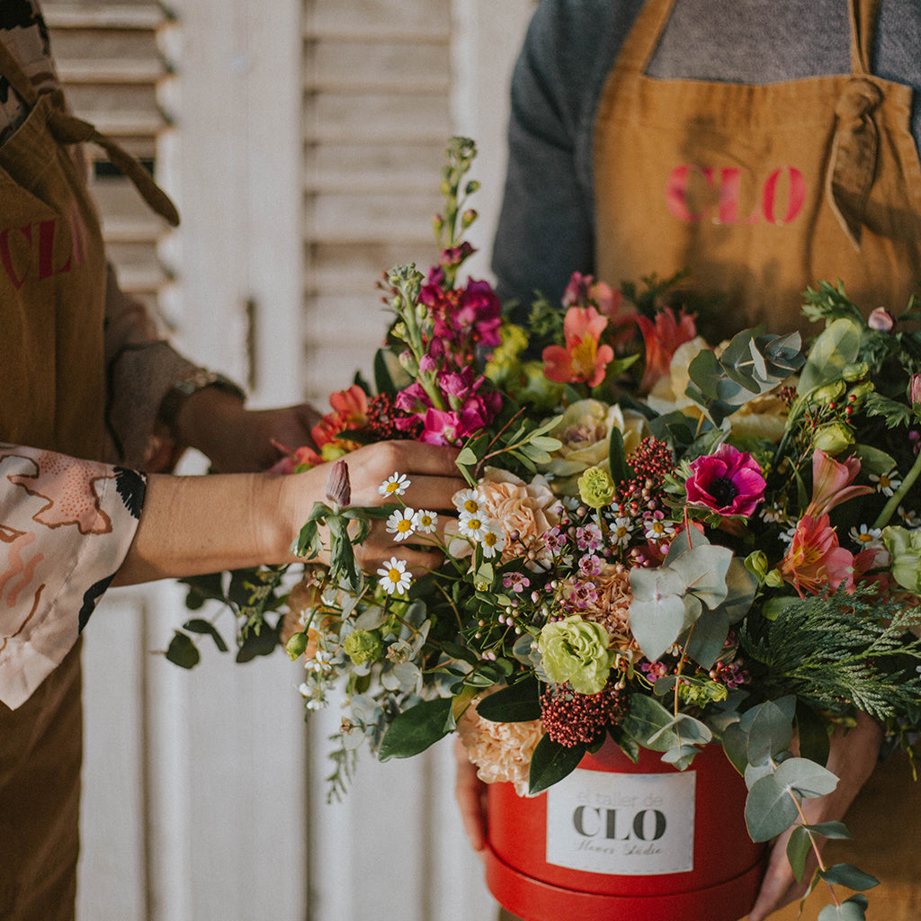 entrega de regalo floral