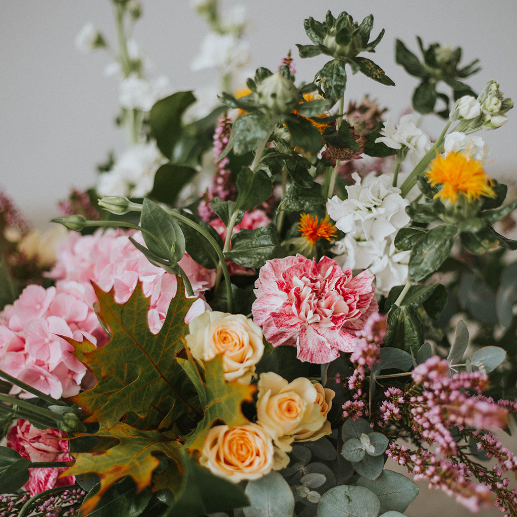 ramo floral alegre